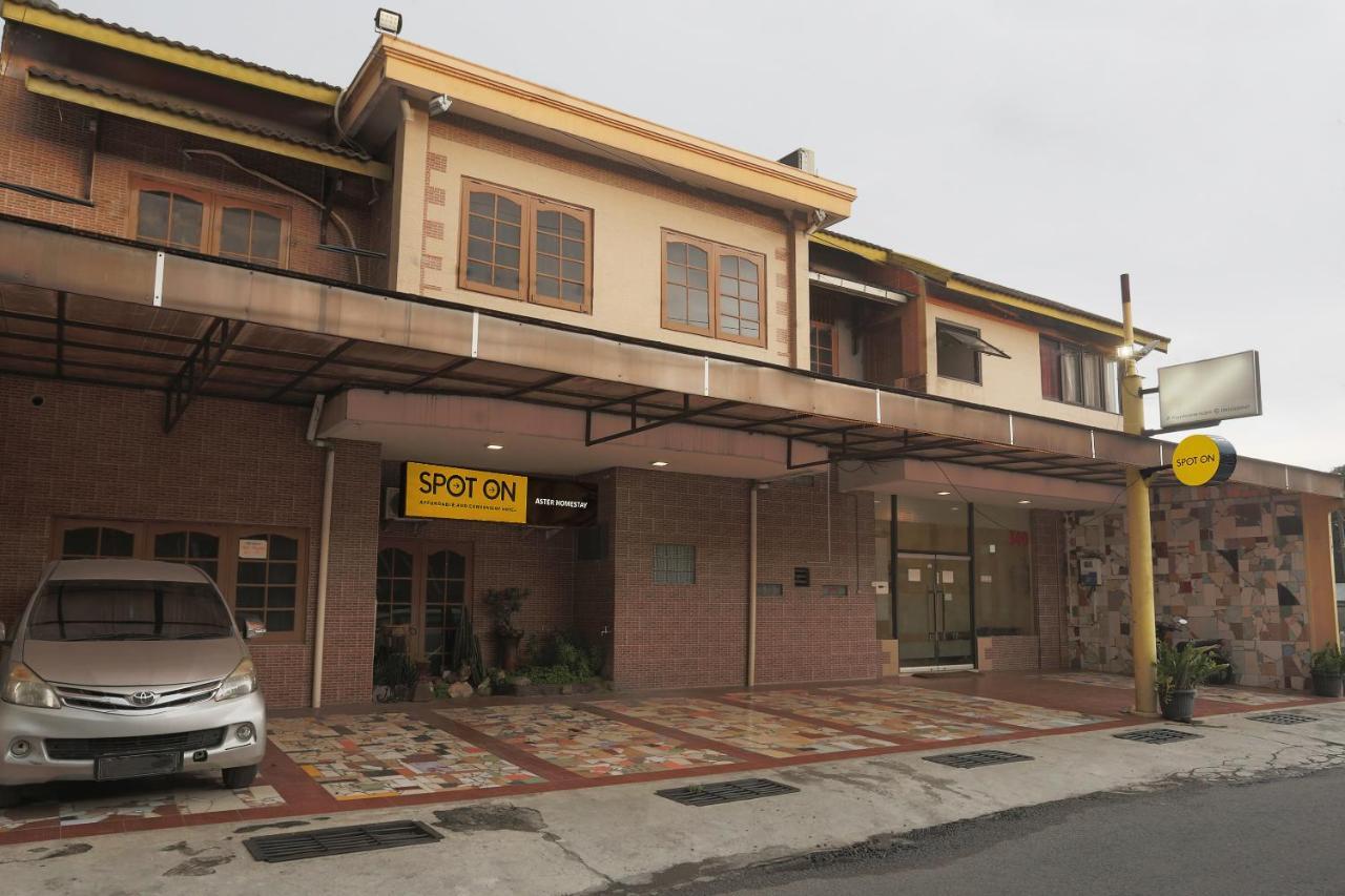 Spot On 2358 Aster Homestay Melati Exterior foto