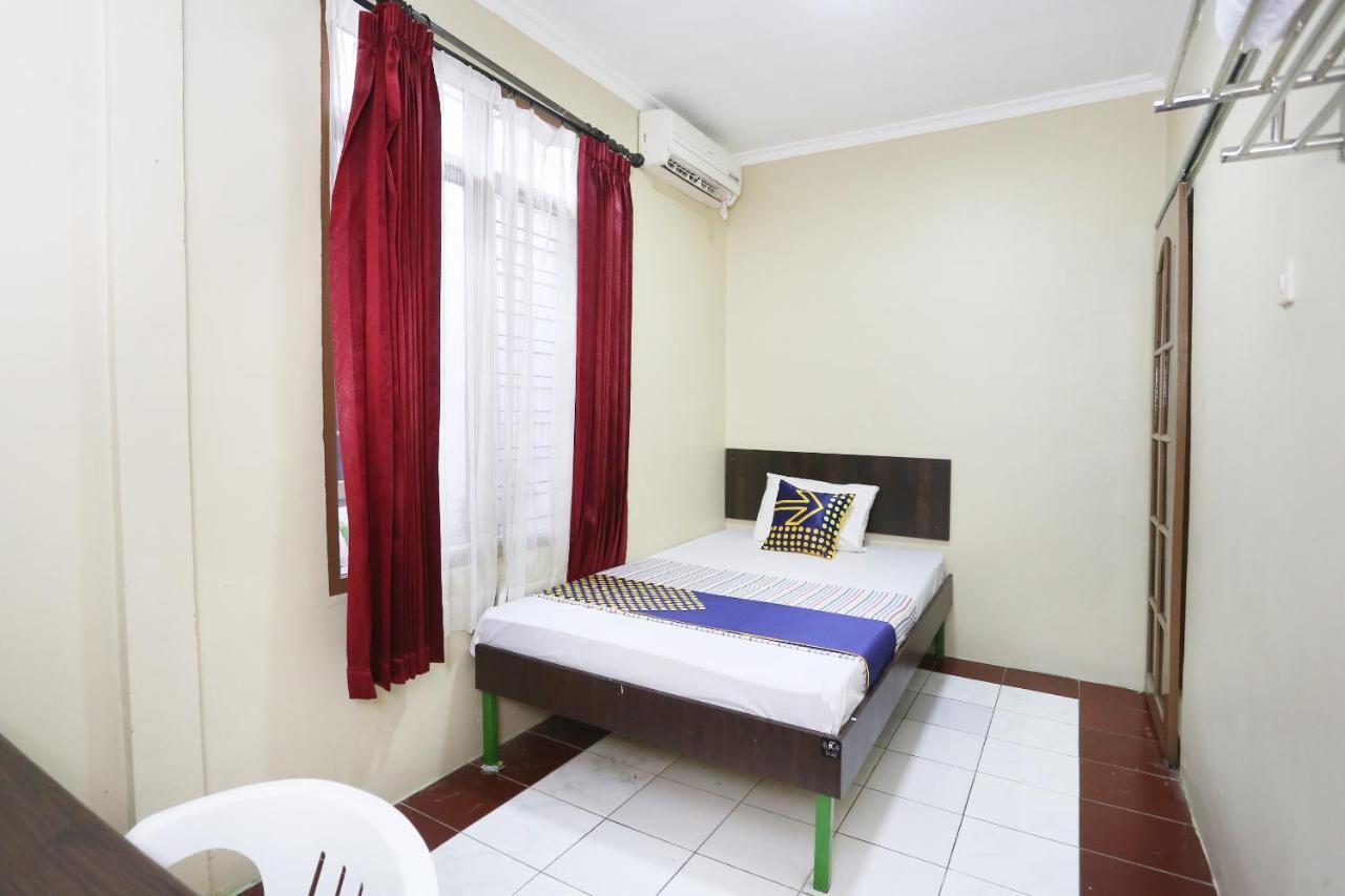 Spot On 2358 Aster Homestay Melati Exterior foto